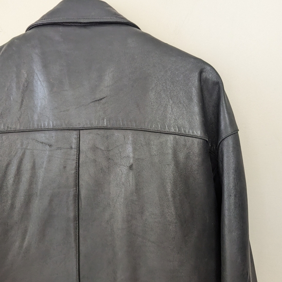 Vintage Black Leather Bomber Jacket - Picture 11 of 16